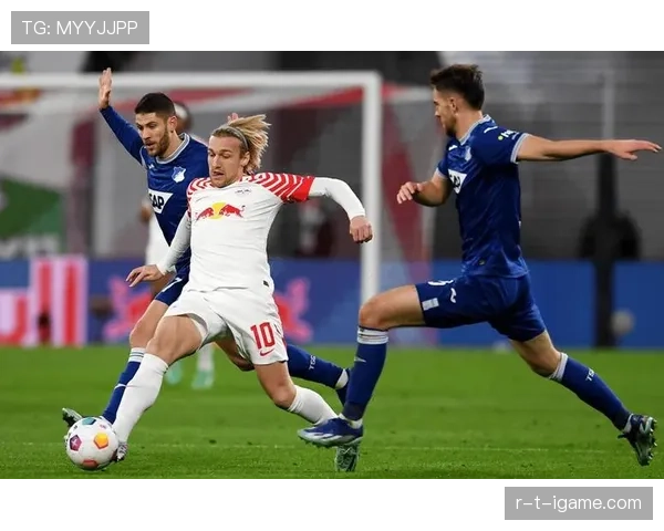 斯托克城引进长传专家，战术体系全面升级，新赛季表现值得期待