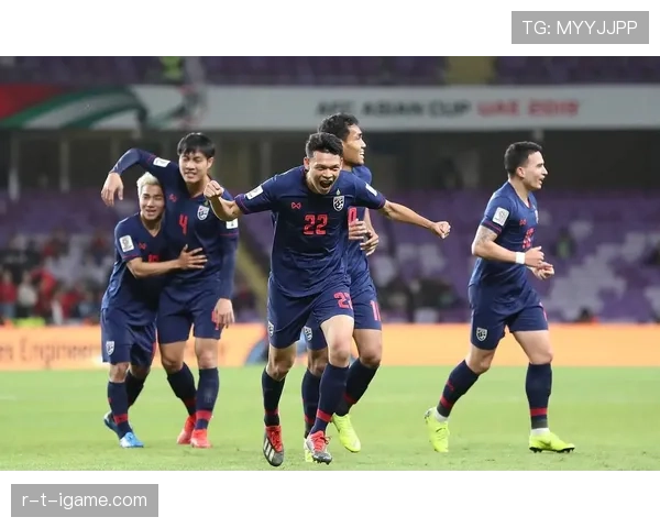 亚洲杯青年才俊表现稳健，新星崛起备受期待