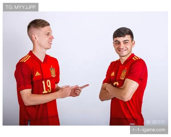 佩德里与奥尔莫：进攻组织核心的角色差异及体系适配性分析